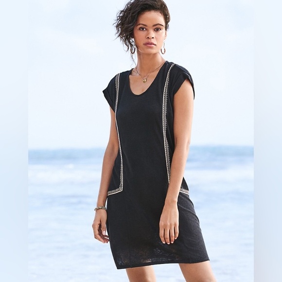 Garnet Hill Dresses & Skirts - Garnet Hill Organic-Linen Embroidered Knit Dress , sz small